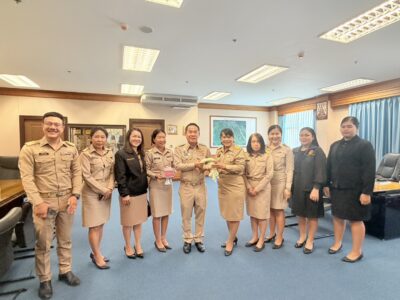 นางชุติมา สิริจันทพันธุ์ เข้าพบผู้ว่าราชการจังหวัดบึงกาฬ ในโอกาสย้ายมาดำรงตำแหน่งผู้อำนวยการสำนักตรวจเงินแผ่นดินจังหวัดบึงกาฬ